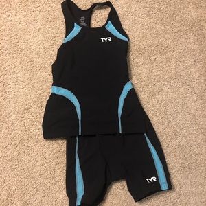 TYR tri suit